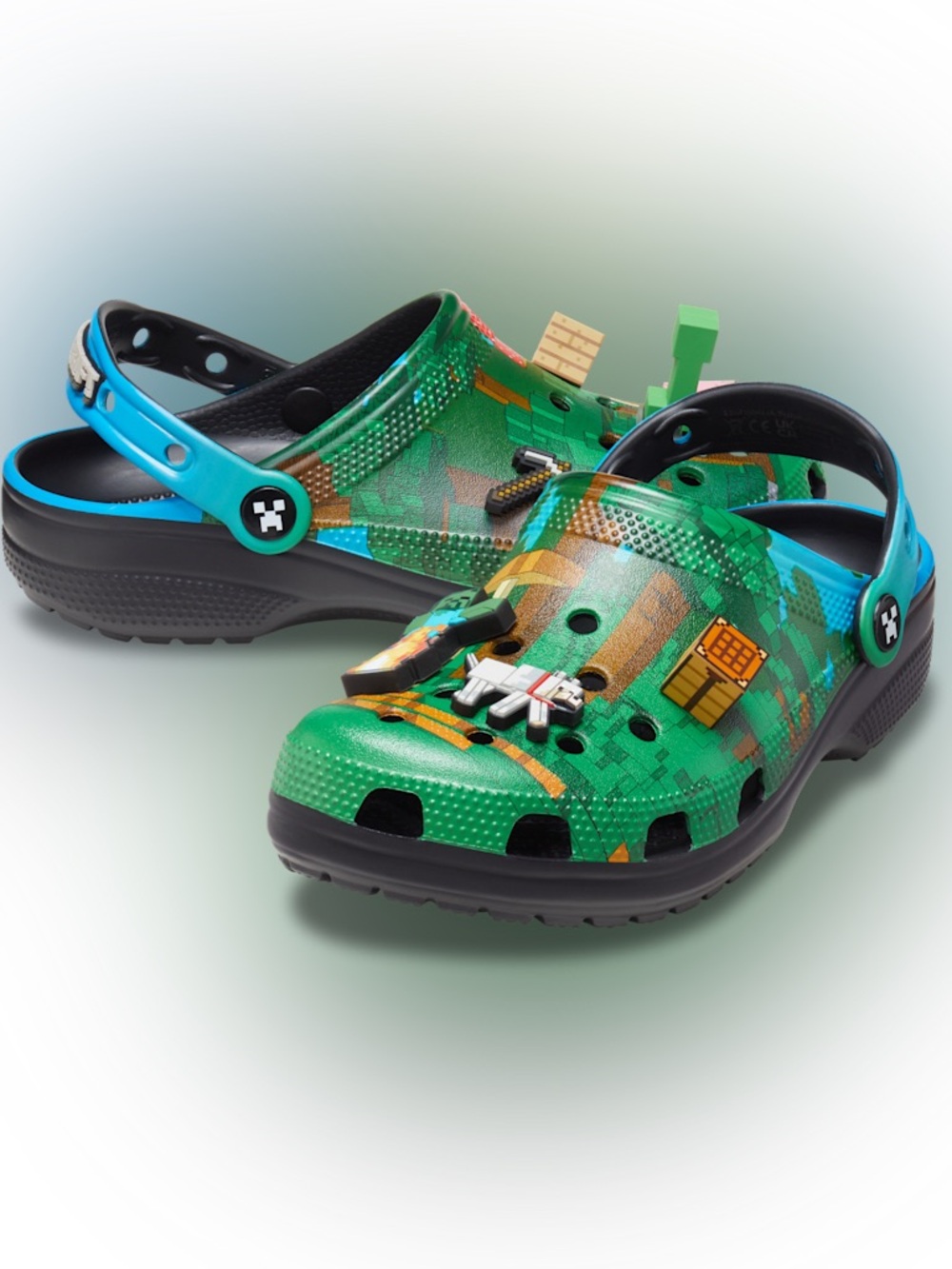 Minecraft CROCS Kids' Green Pixel Adventure